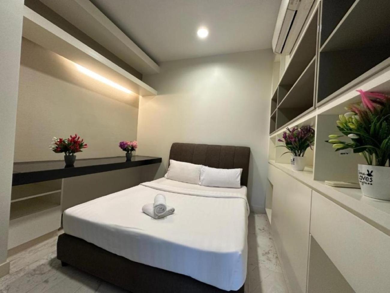 Platinum Sky Park *
